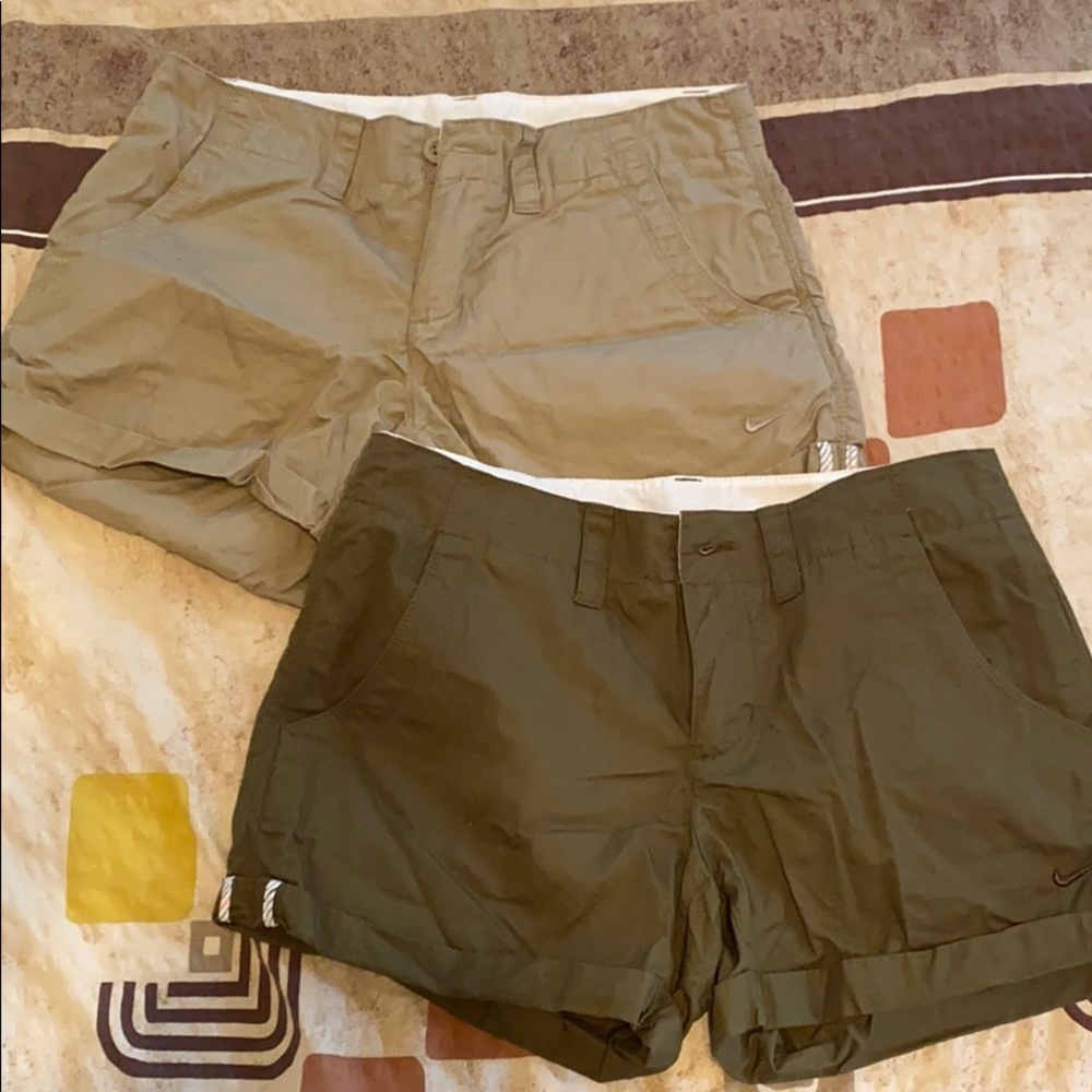Nike khaki shorts